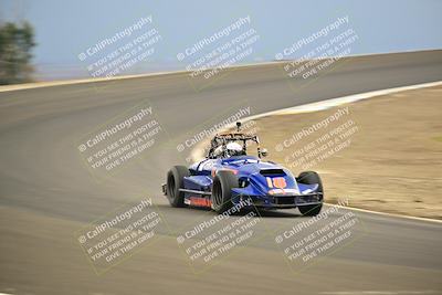 media/Jan-26-2025-CalClub SCCA (Sun) [[cfcea7df88]]/Group 7/Race/